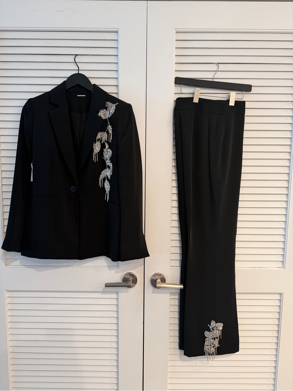 ELIE Tahari set blazer and trousers - Picture 2 of 12